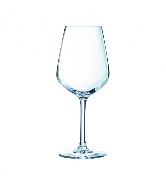 https://www.shopatdean.com/cdn/shop/files/arcoroc-n5163-10-oz-v-juliette-wine-glass-24case-740443.jpg?v=1697191534